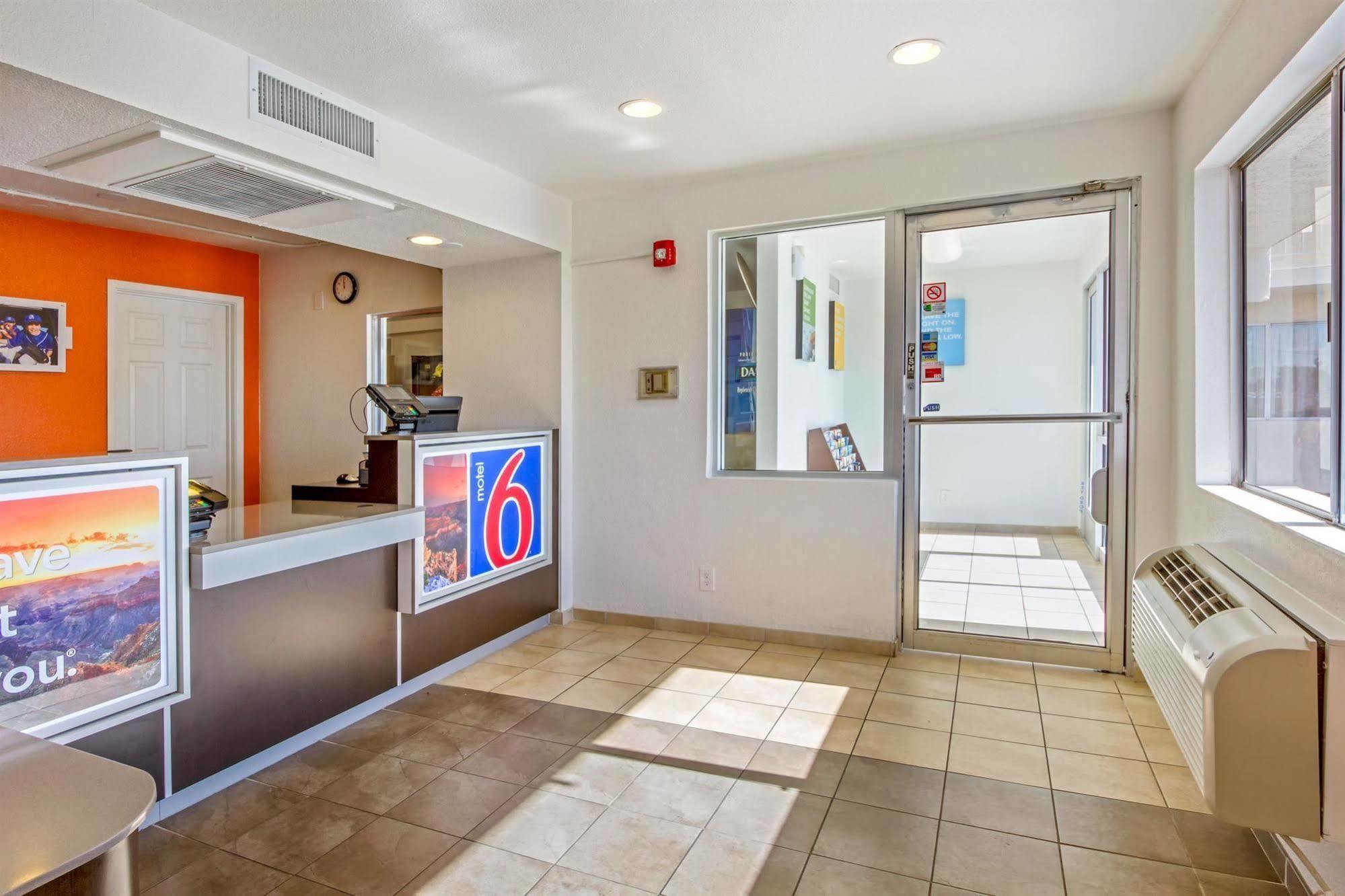 Motel 6-Phoenix, Az - North Bell Road Zewnętrze zdjęcie