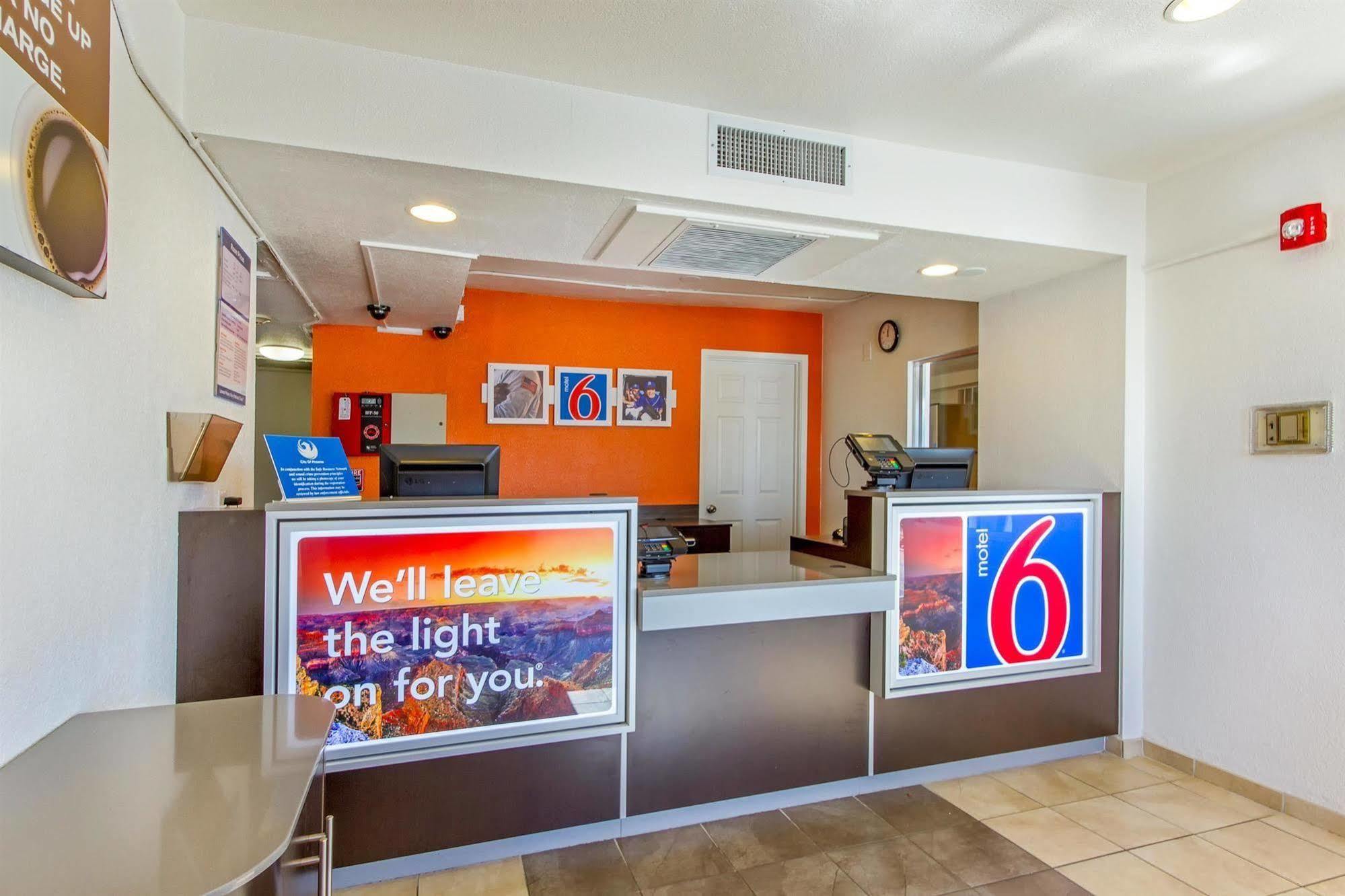 Motel 6-Phoenix, Az - North Bell Road Zewnętrze zdjęcie