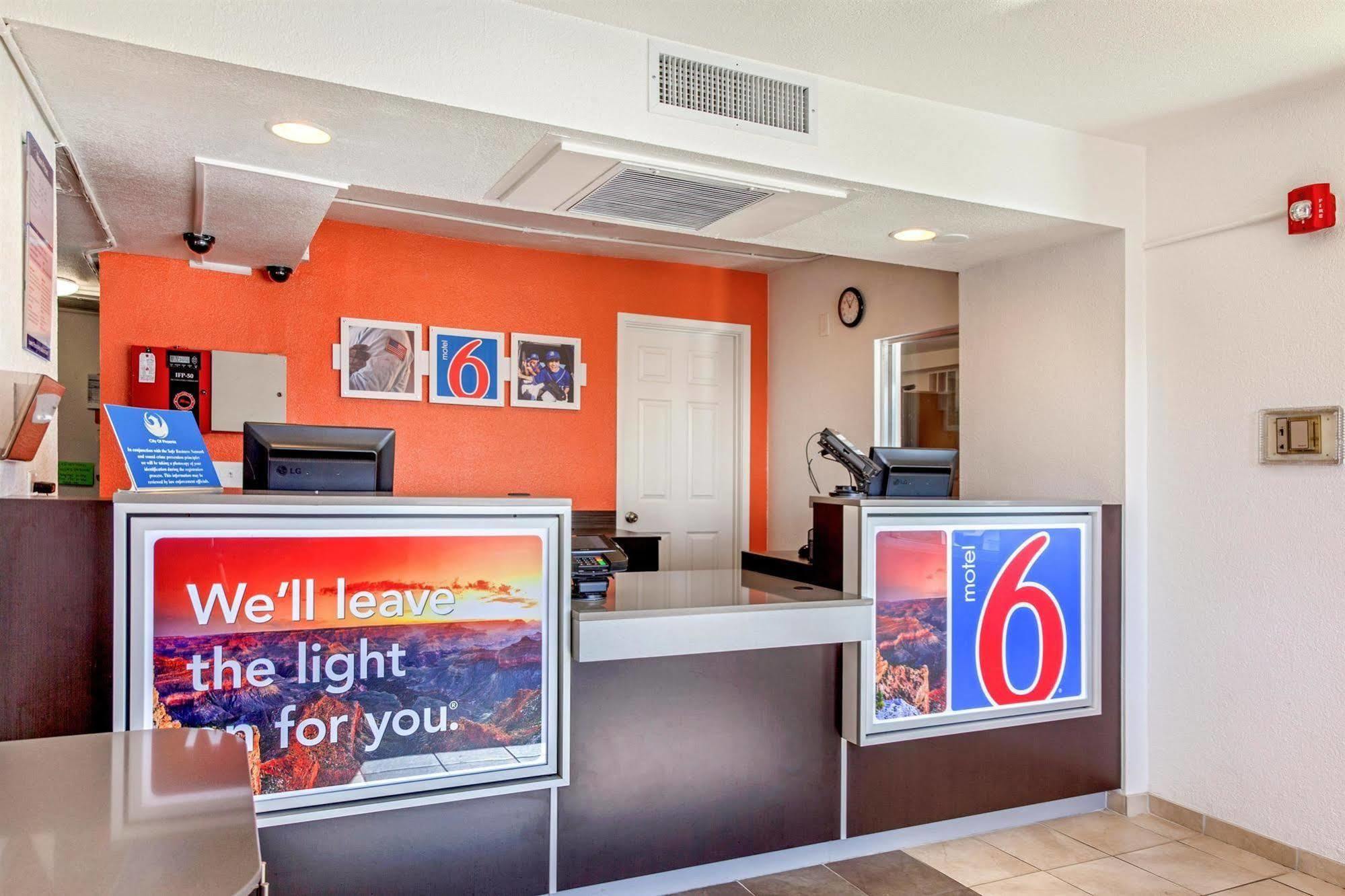 Motel 6-Phoenix, Az - North Bell Road Zewnętrze zdjęcie
