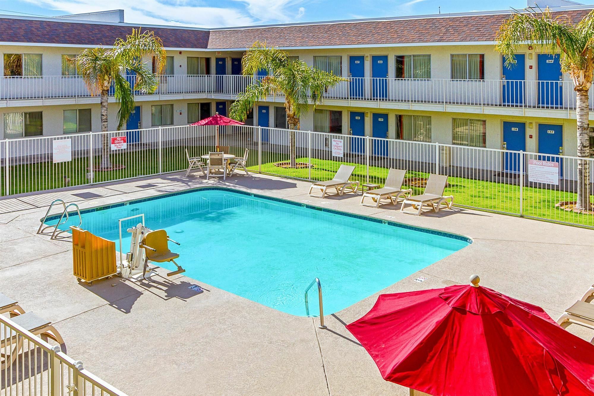 Motel 6-Phoenix, Az - North Bell Road Zewnętrze zdjęcie